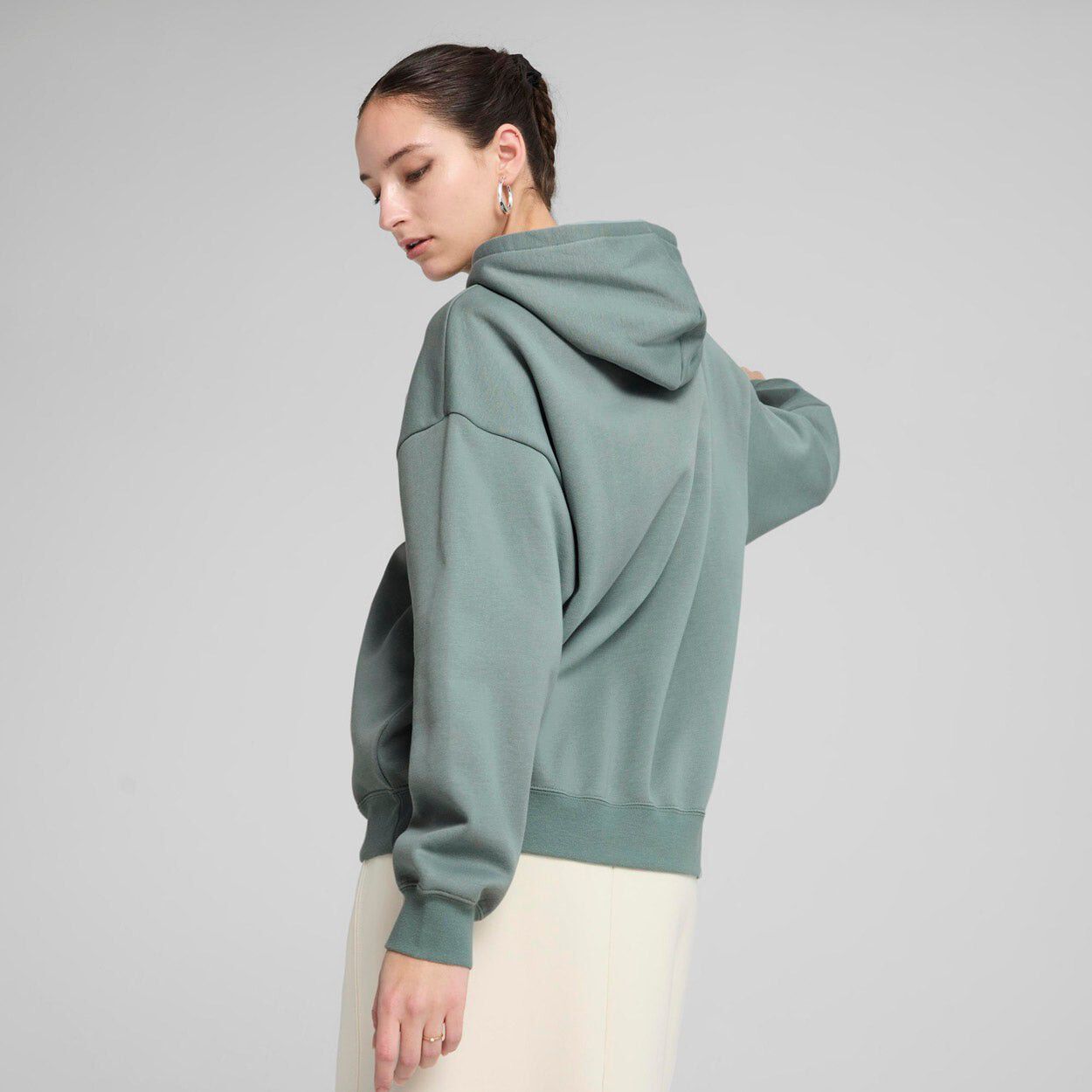 Essential Oversized H&aelig;ttetr&oslash;je