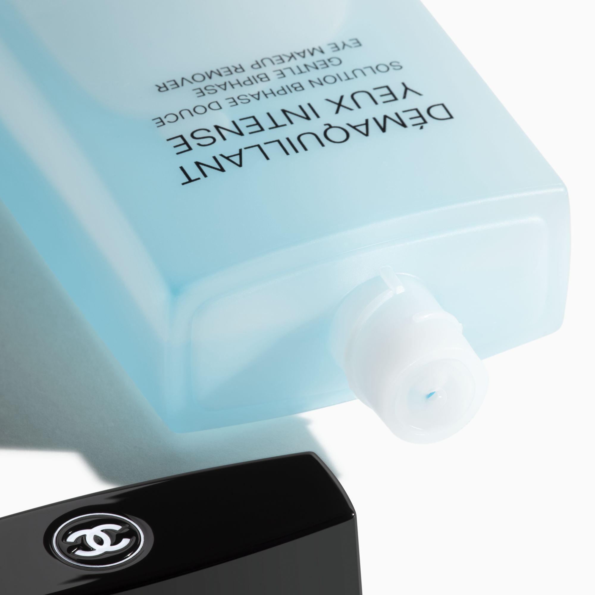 MILD TOFASET &Oslash;JENMAKEUPFJERNER