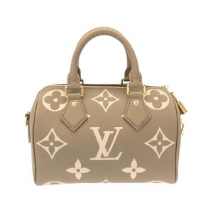 Louis Vuitton Speedy