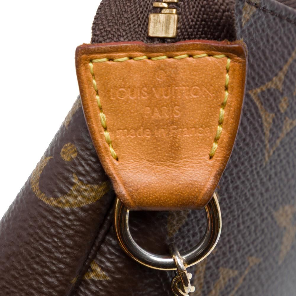 Louis Vuitton Pochette Accessoires