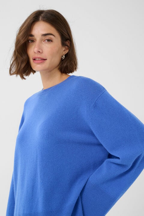 CUcallie Arrow Oversized Pullover