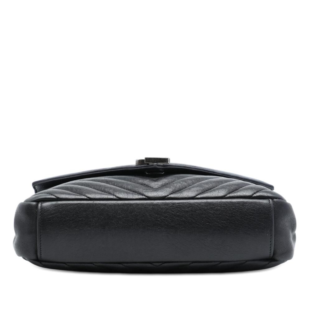 Yves Saint Laurent Handbag