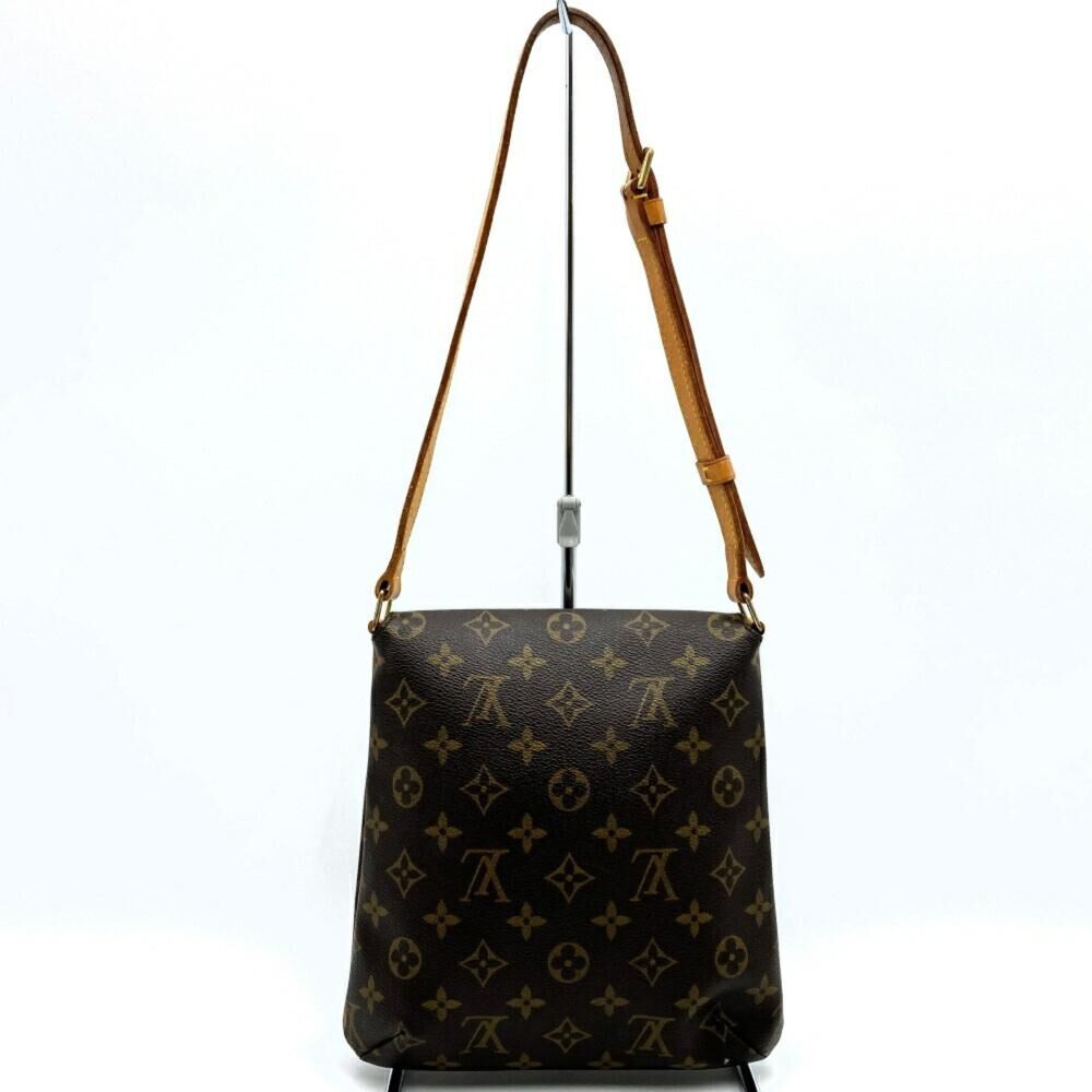 Louis Vuitton Shoulder Bags