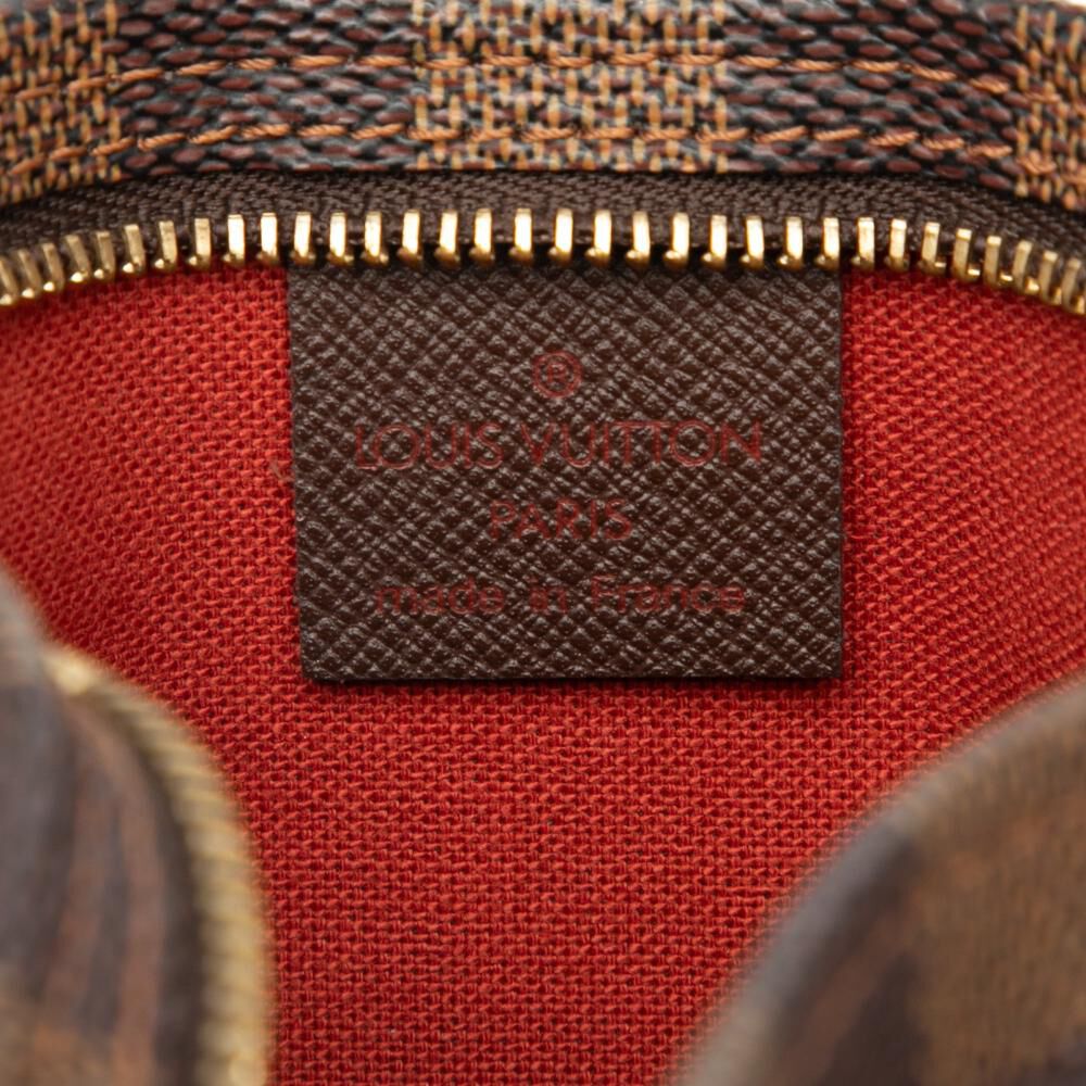 Louis Vuitton Trousse Makeup