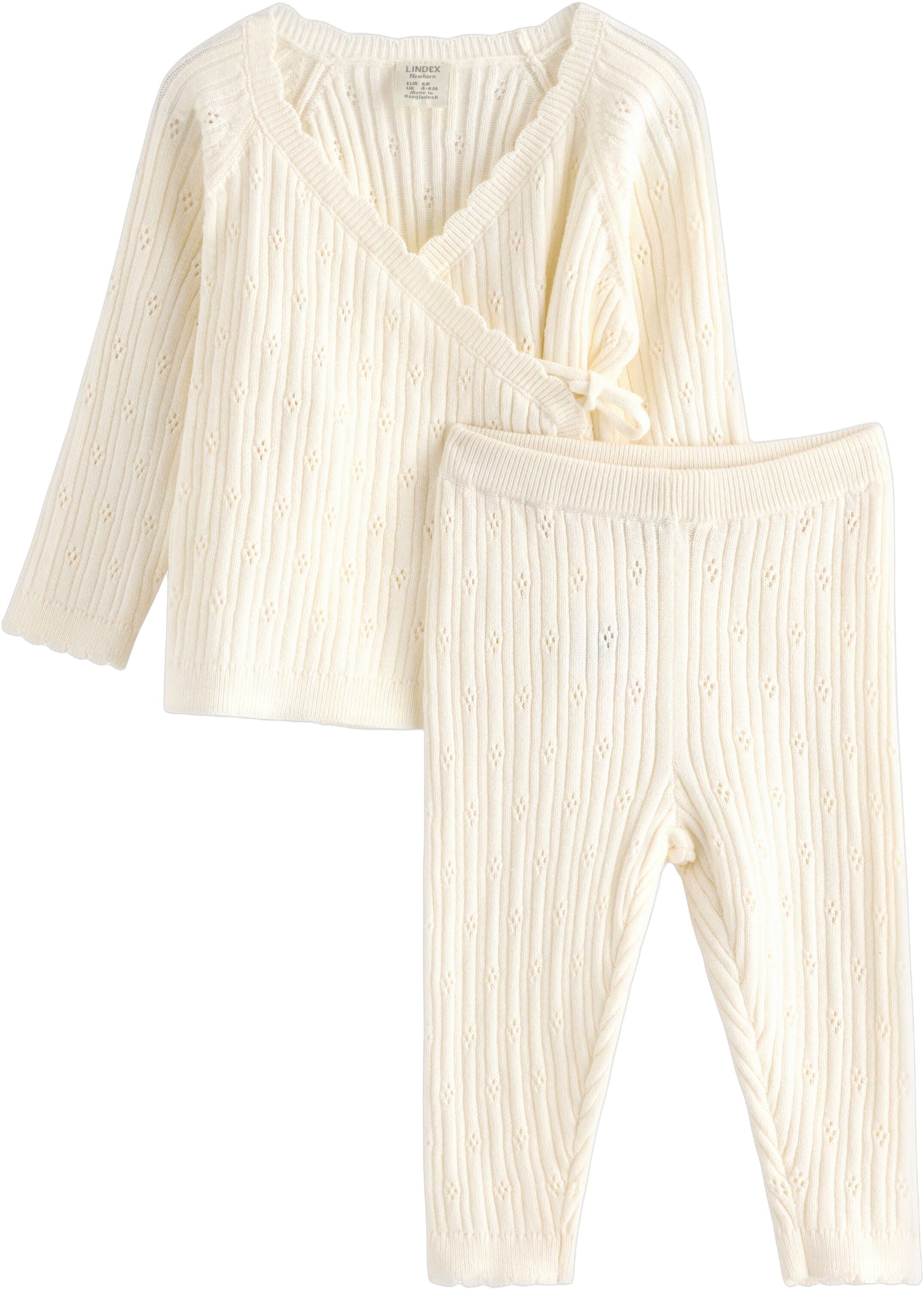 2-piece set with a wrap cardigan an