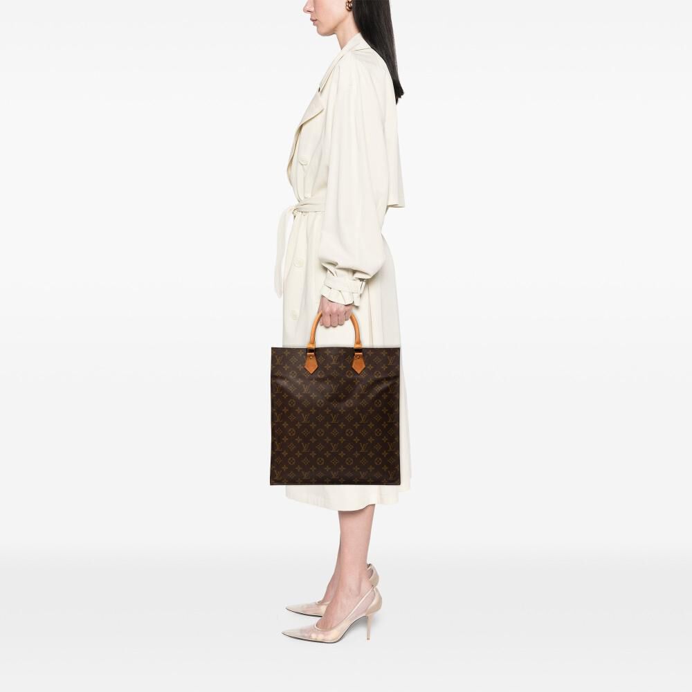 Louis Vuitton Sac Plat