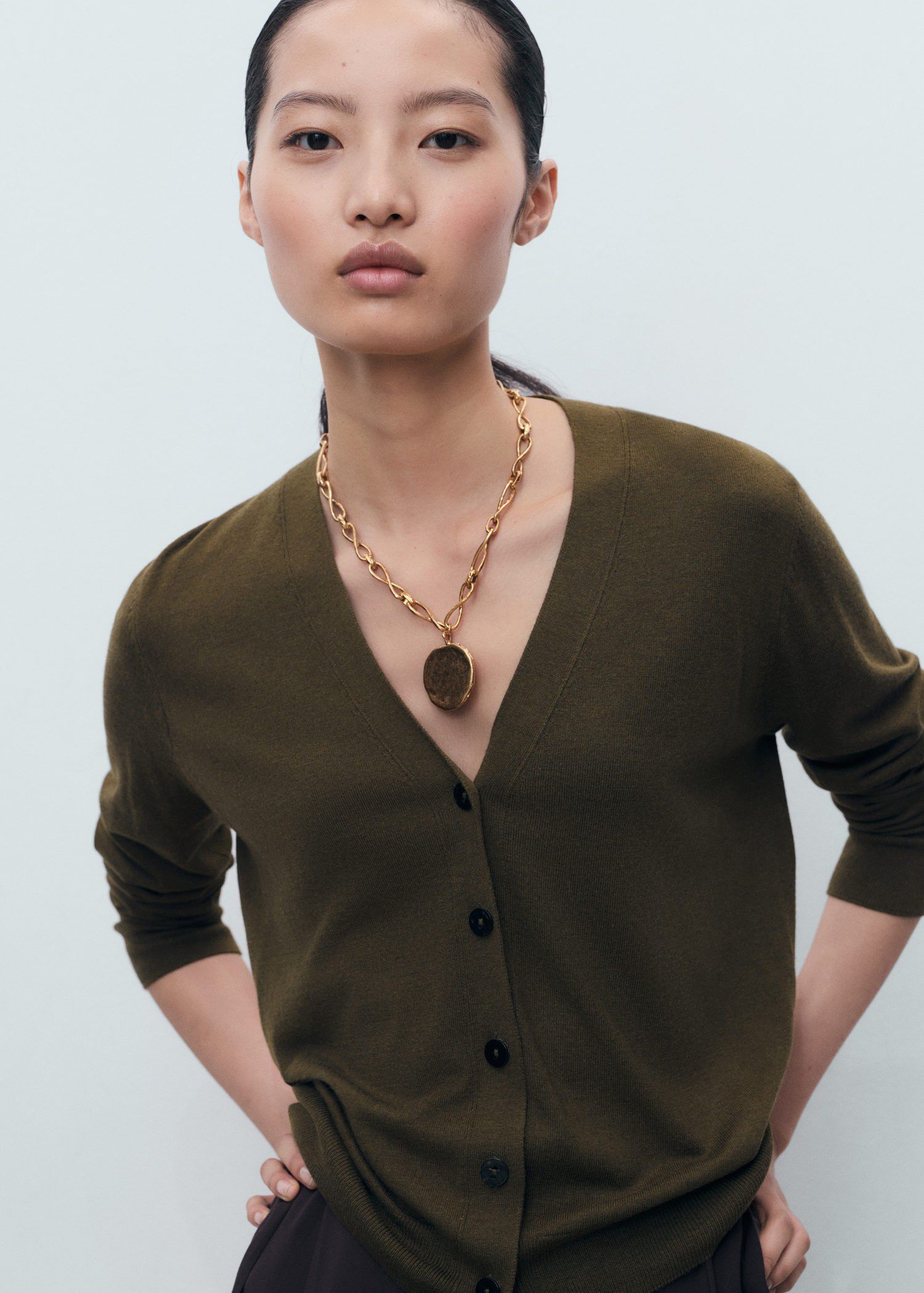 V-neck knitted cardigan