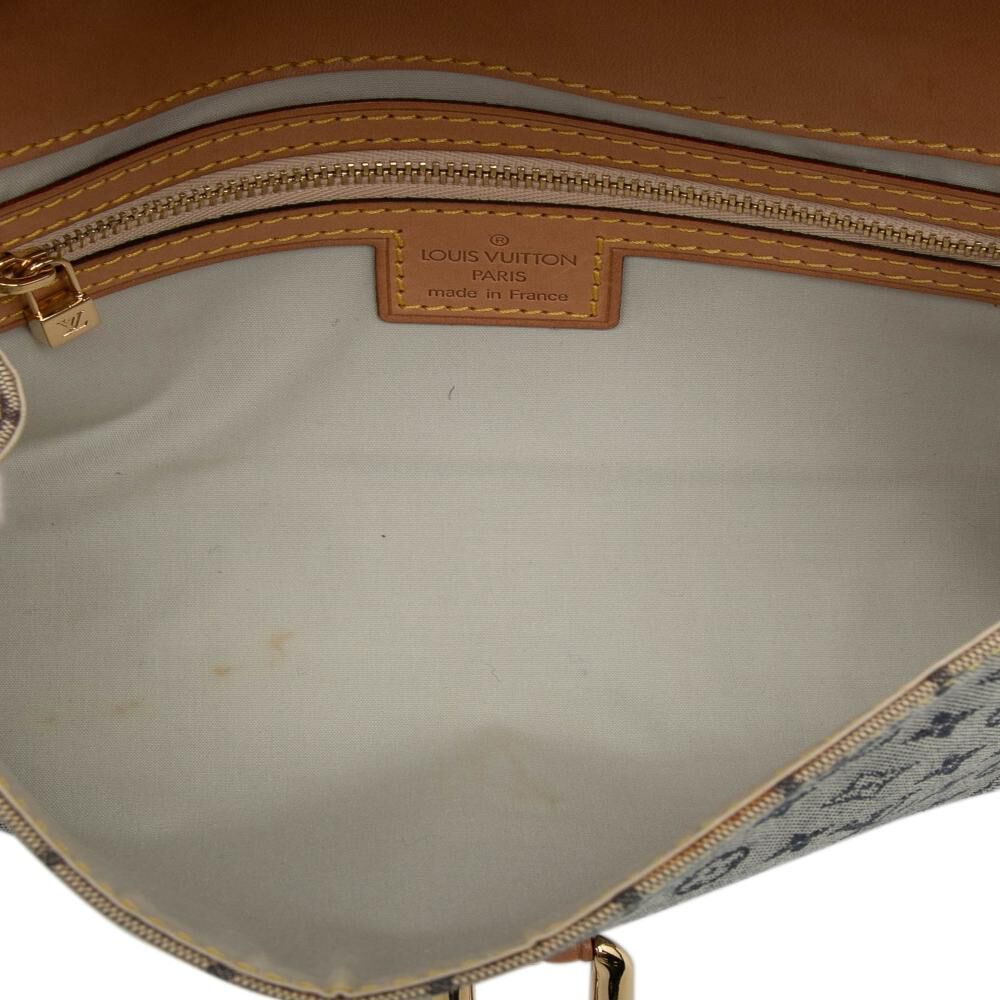 Louis Vuitton Shoulder Bags