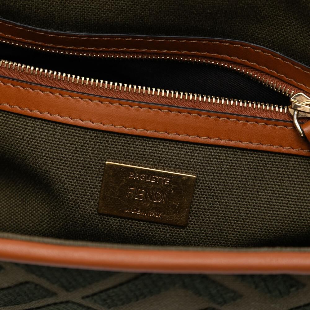 Fendi Baguette