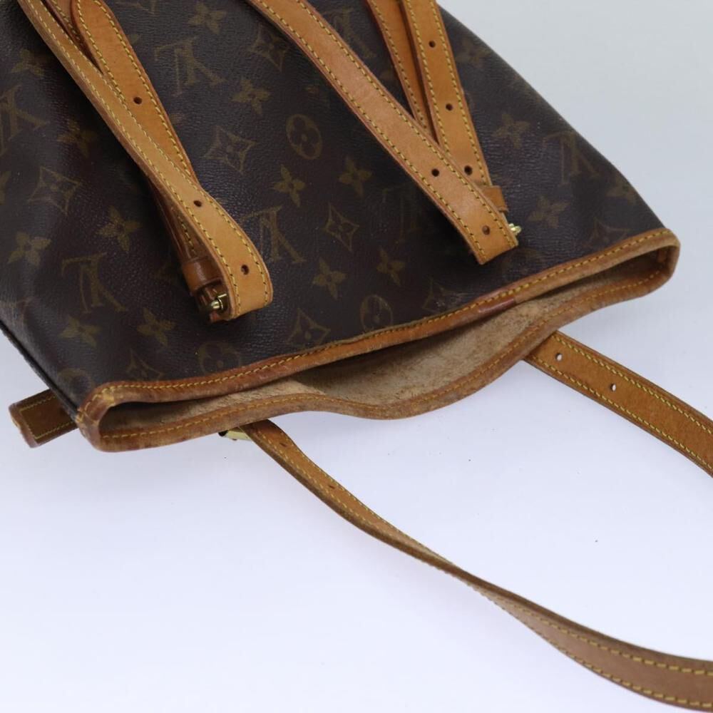 Louis Vuitton Shoulder Bags