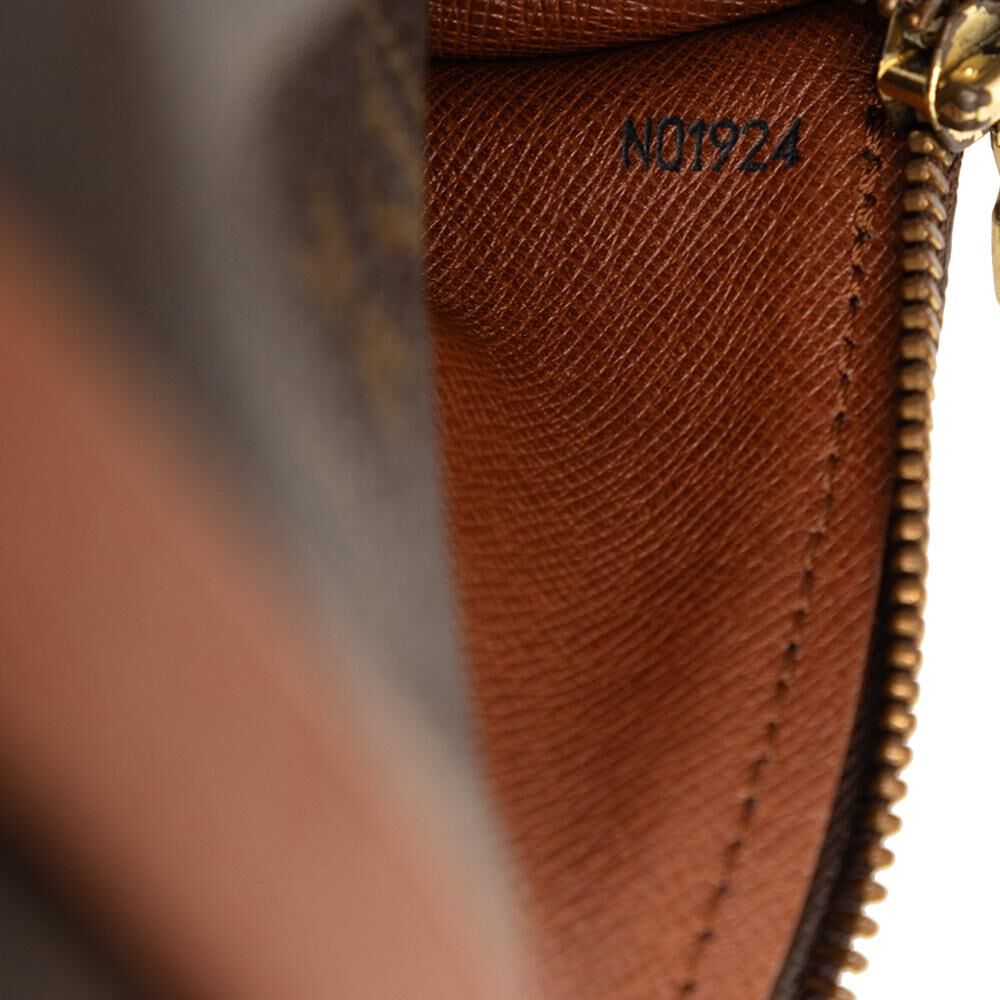 Louis Vuitton Papillon