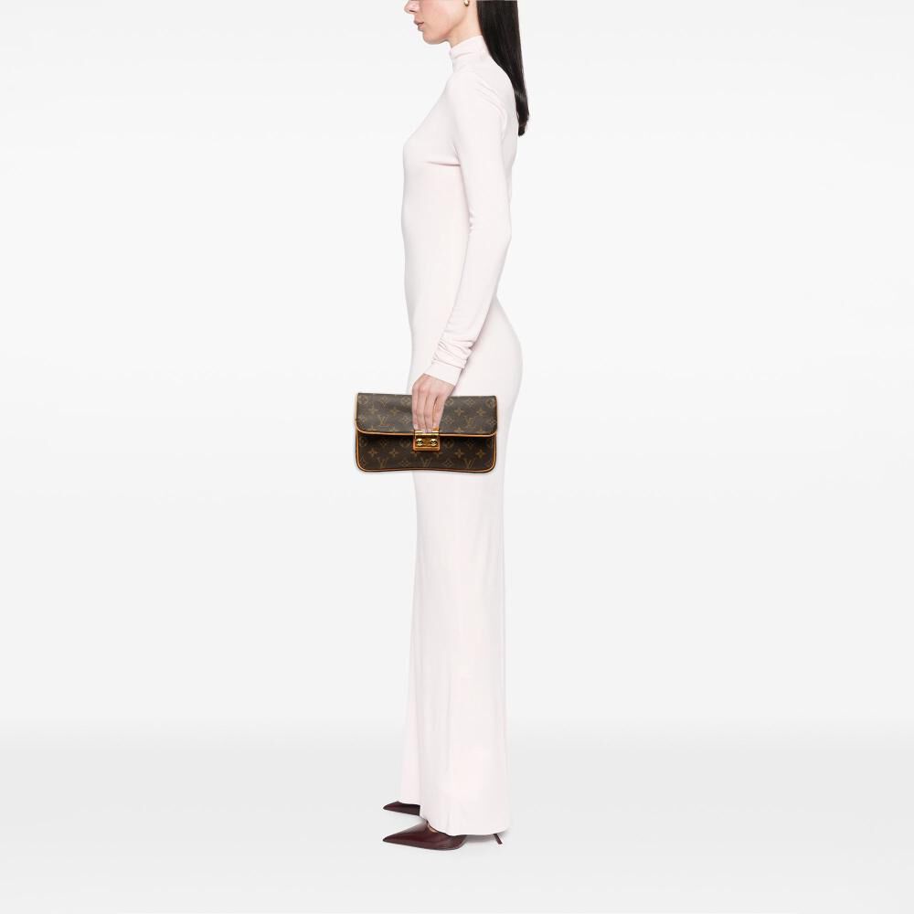 Louis Vuitton Clutch