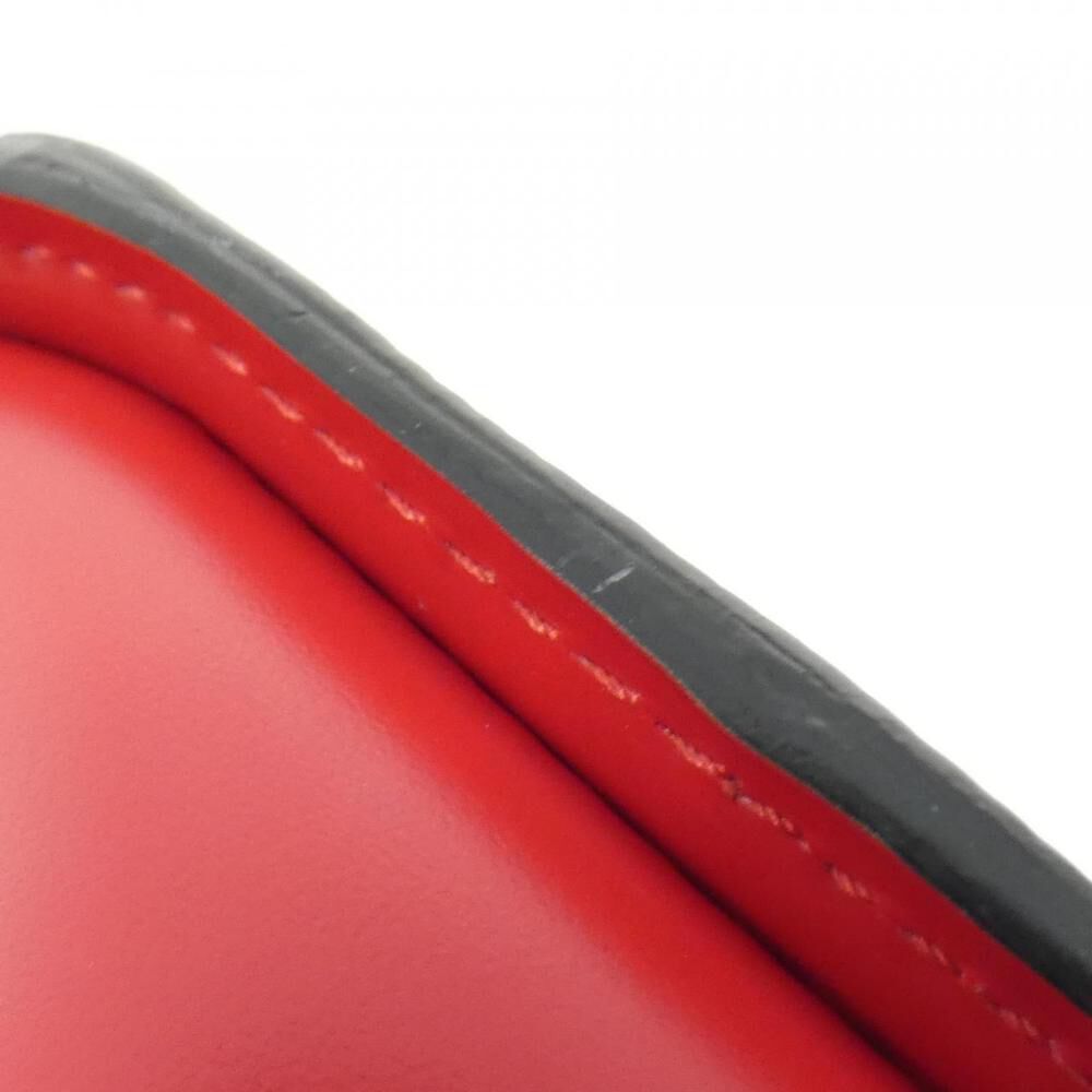 Louis Vuitton Pont Neuf