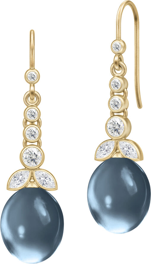 Treasure chandeliers