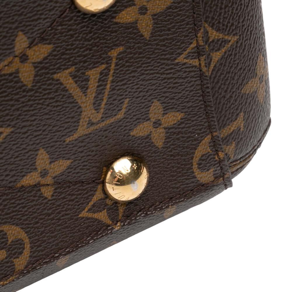 Louis Vuitton Montaigne