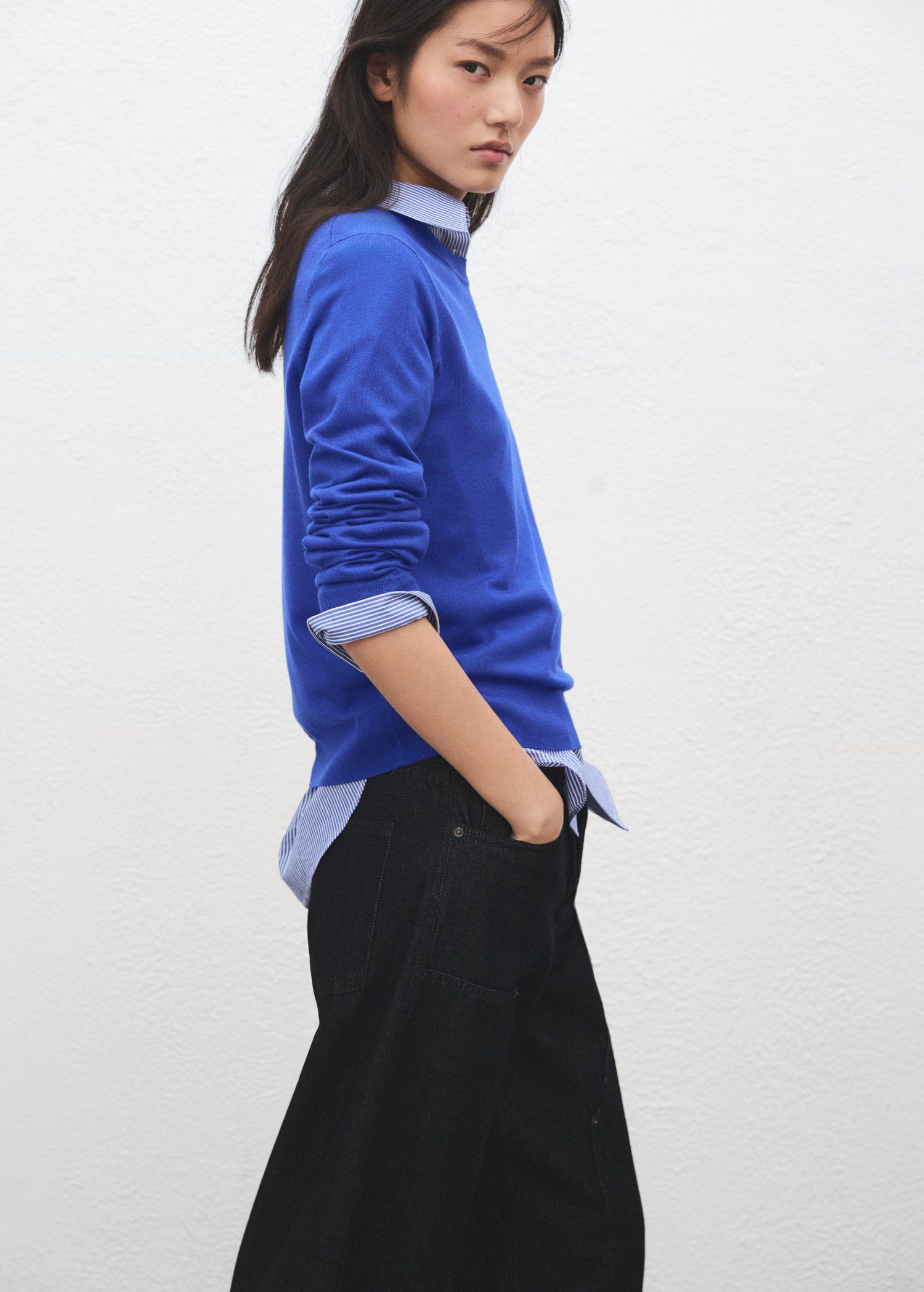 Fine-knit crew-neck sweater