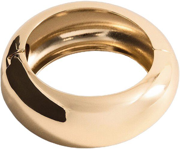 Rigid volume bracelet