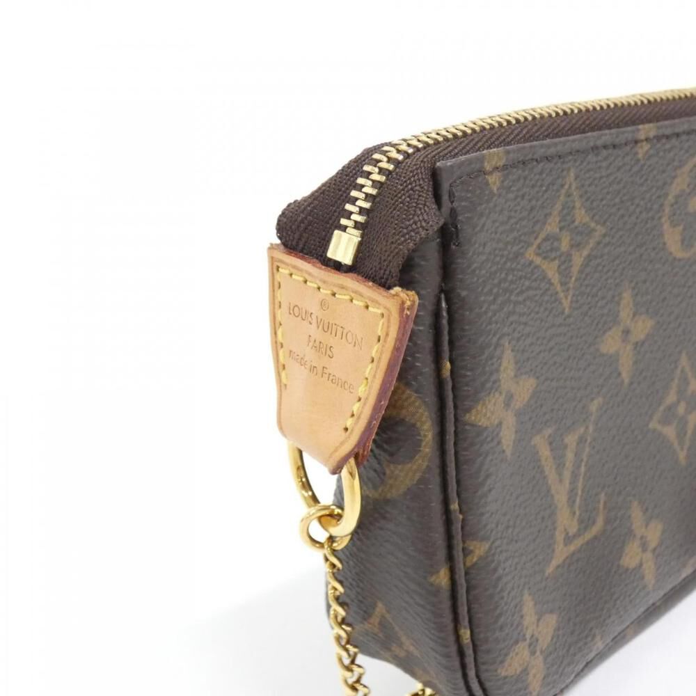 Louis Vuitton Pochette Accessoires