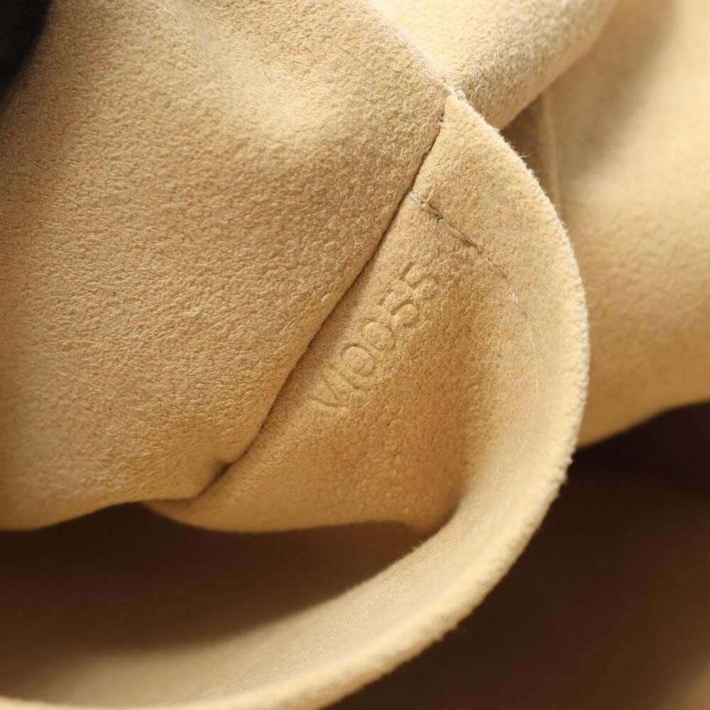 Louis Vuitton Manhattan