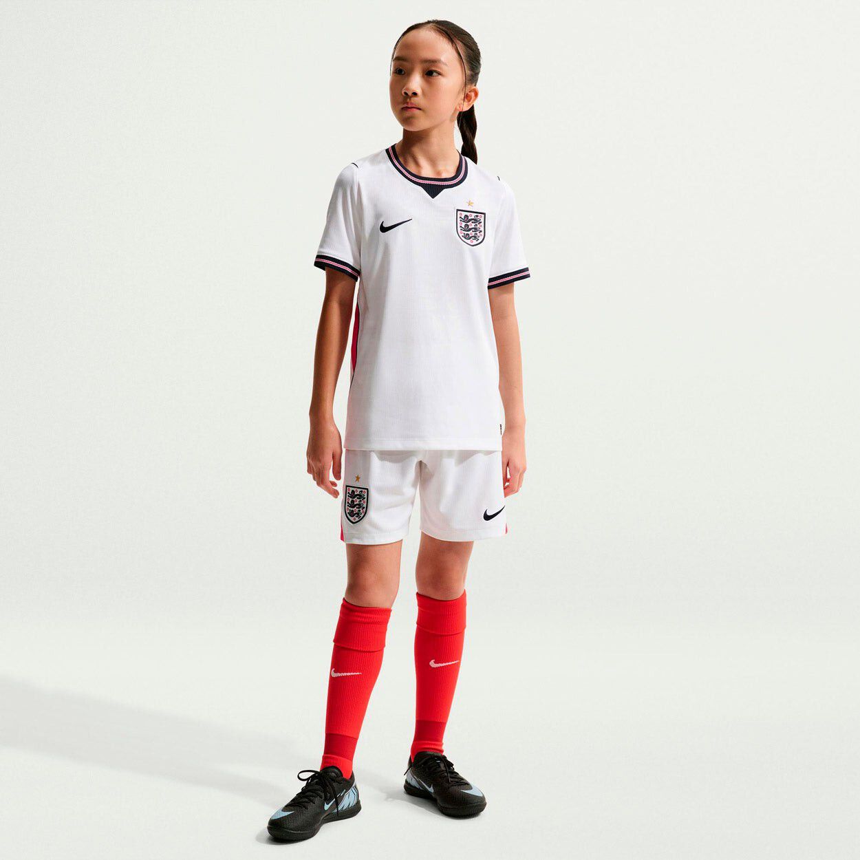 England 26/27 B&oslash;rn Hjemmebanetr&oslash;je