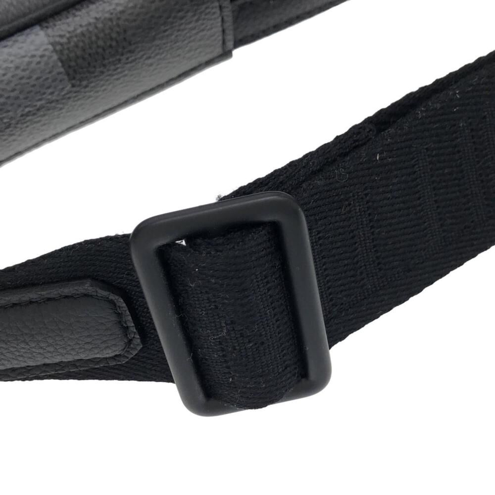 Louis Vuitton Crossbody Bag