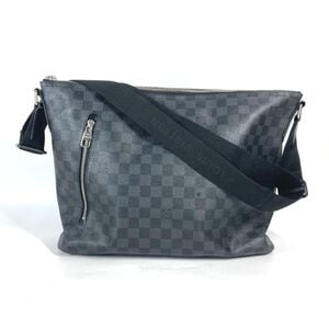 Louis Vuitton Messenger