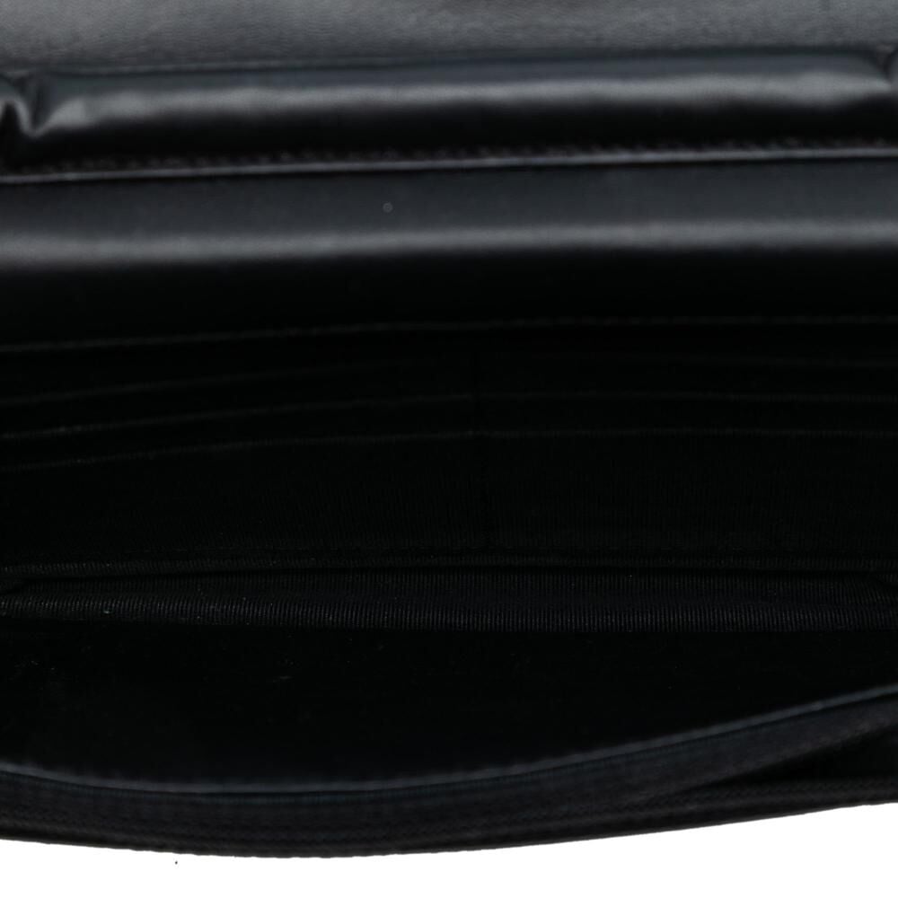 Chanel Wallet On Chain