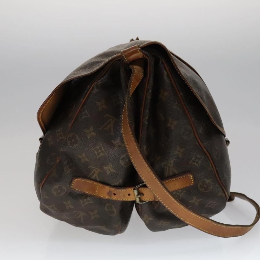 Louis Vuitton Saumur