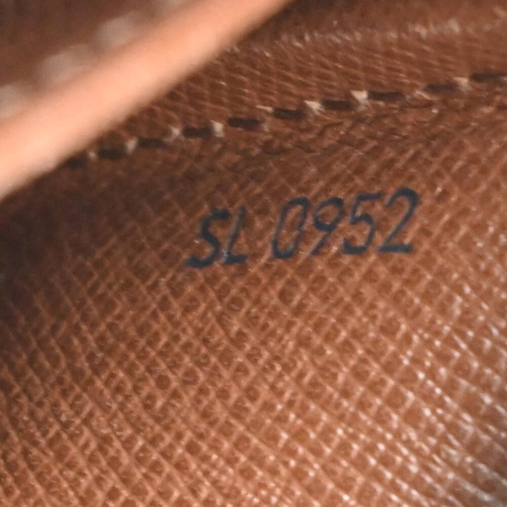 Louis Vuitton Cartouchiere