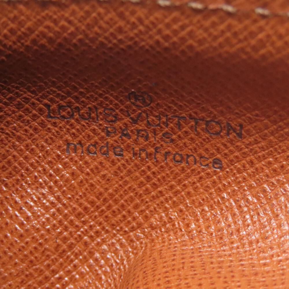Louis Vuitton Papillon