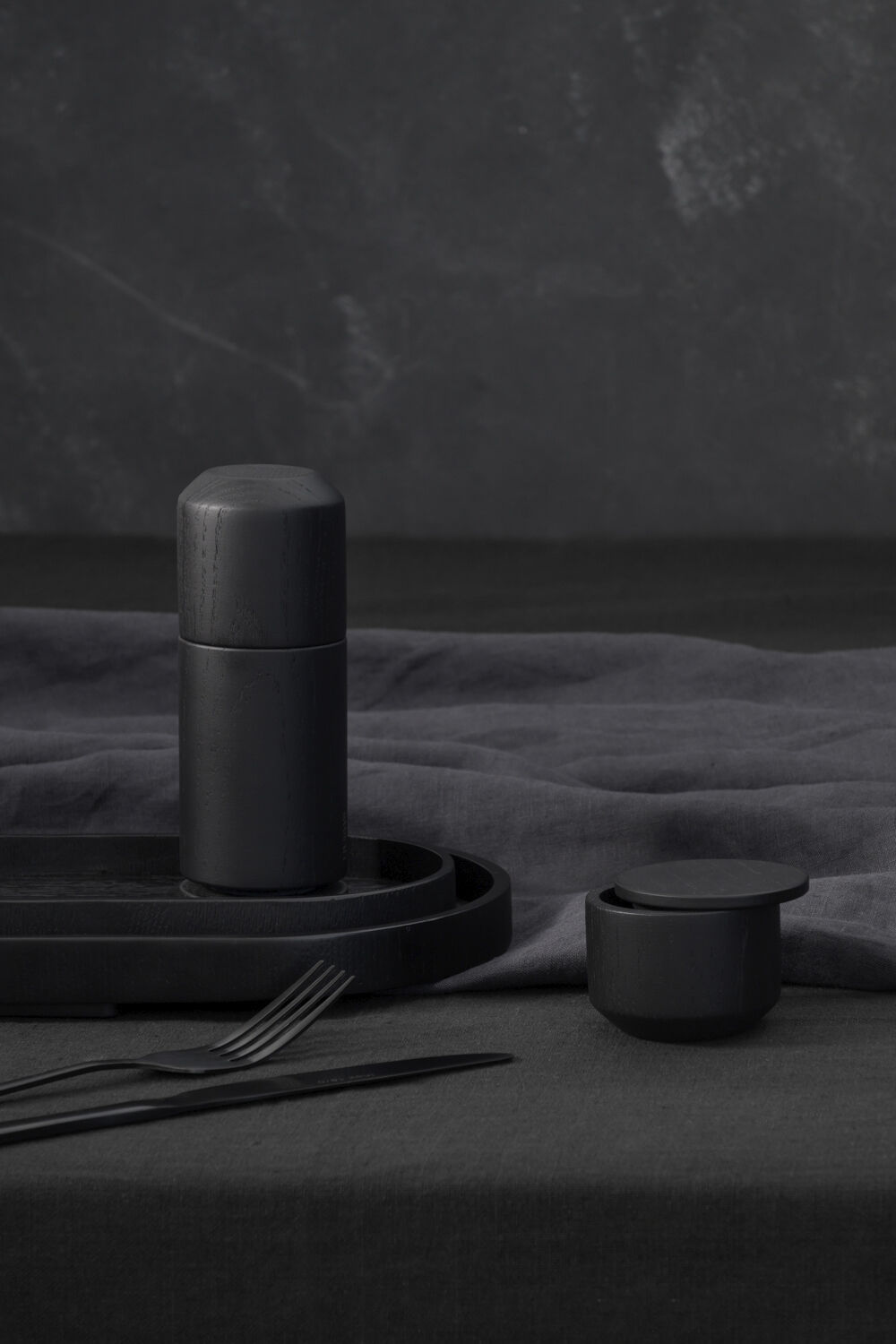 Wood Tray, Medium, Black Oak, 16,5x30x2 cm