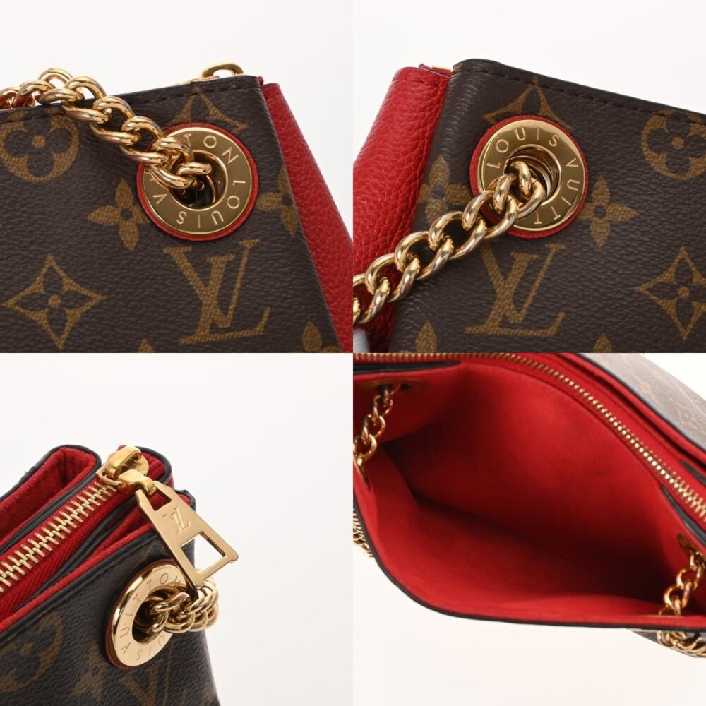 Louis Vuitton Shoulder Bags