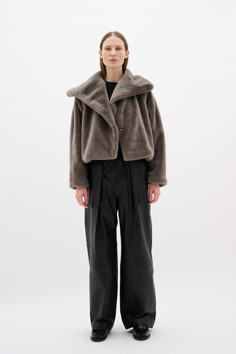 Yoboiw Coat