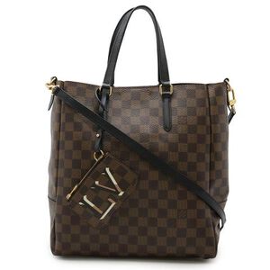 Louis Vuitton Shoulder Bags