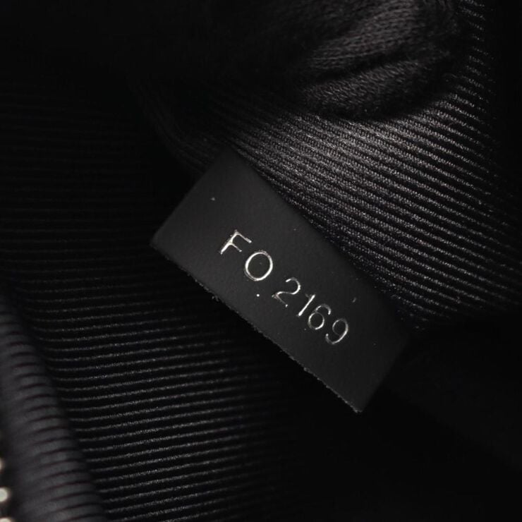 Louis Vuitton Messenger