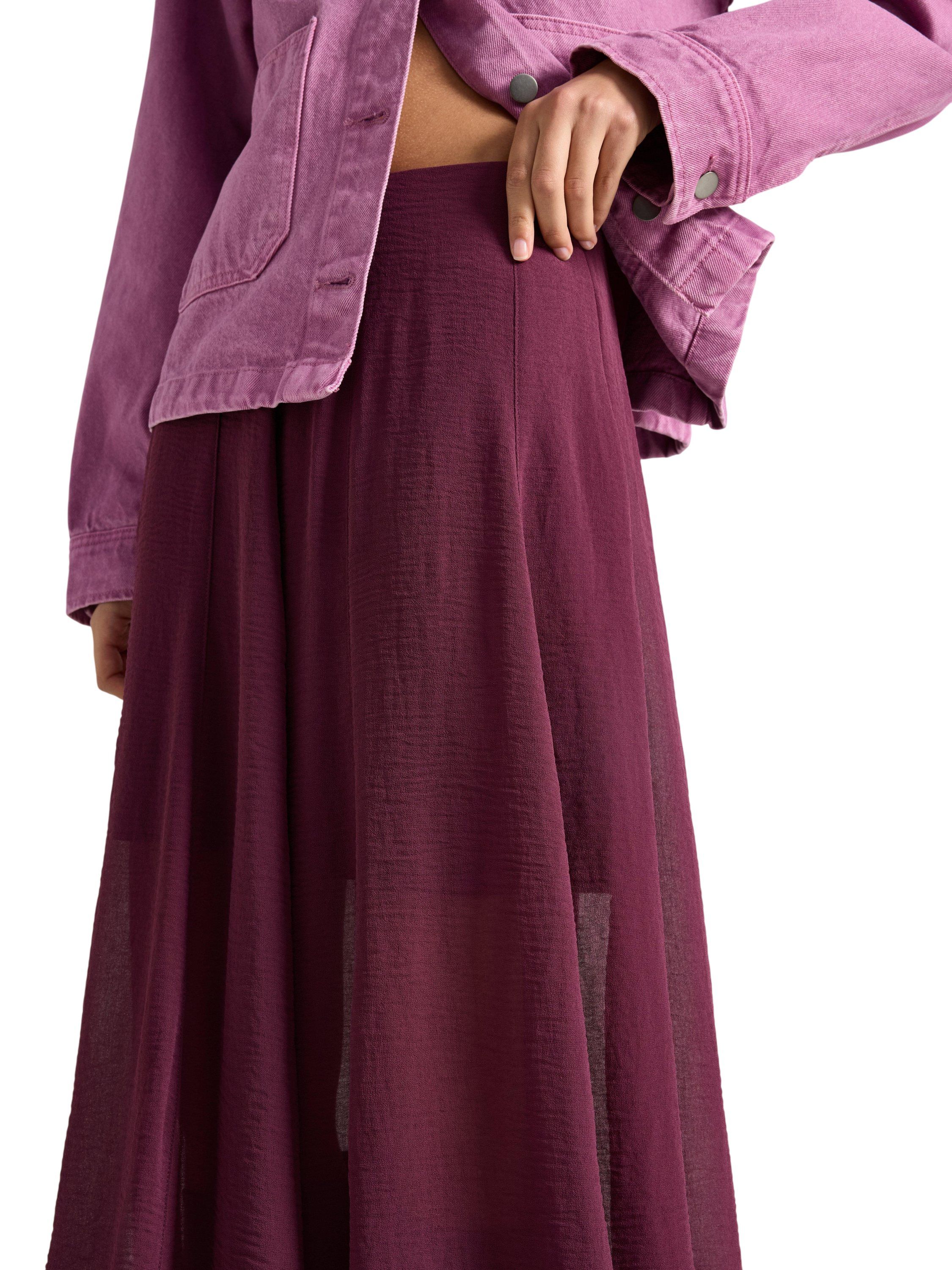 Flowy maxi skirt in chiffon with an