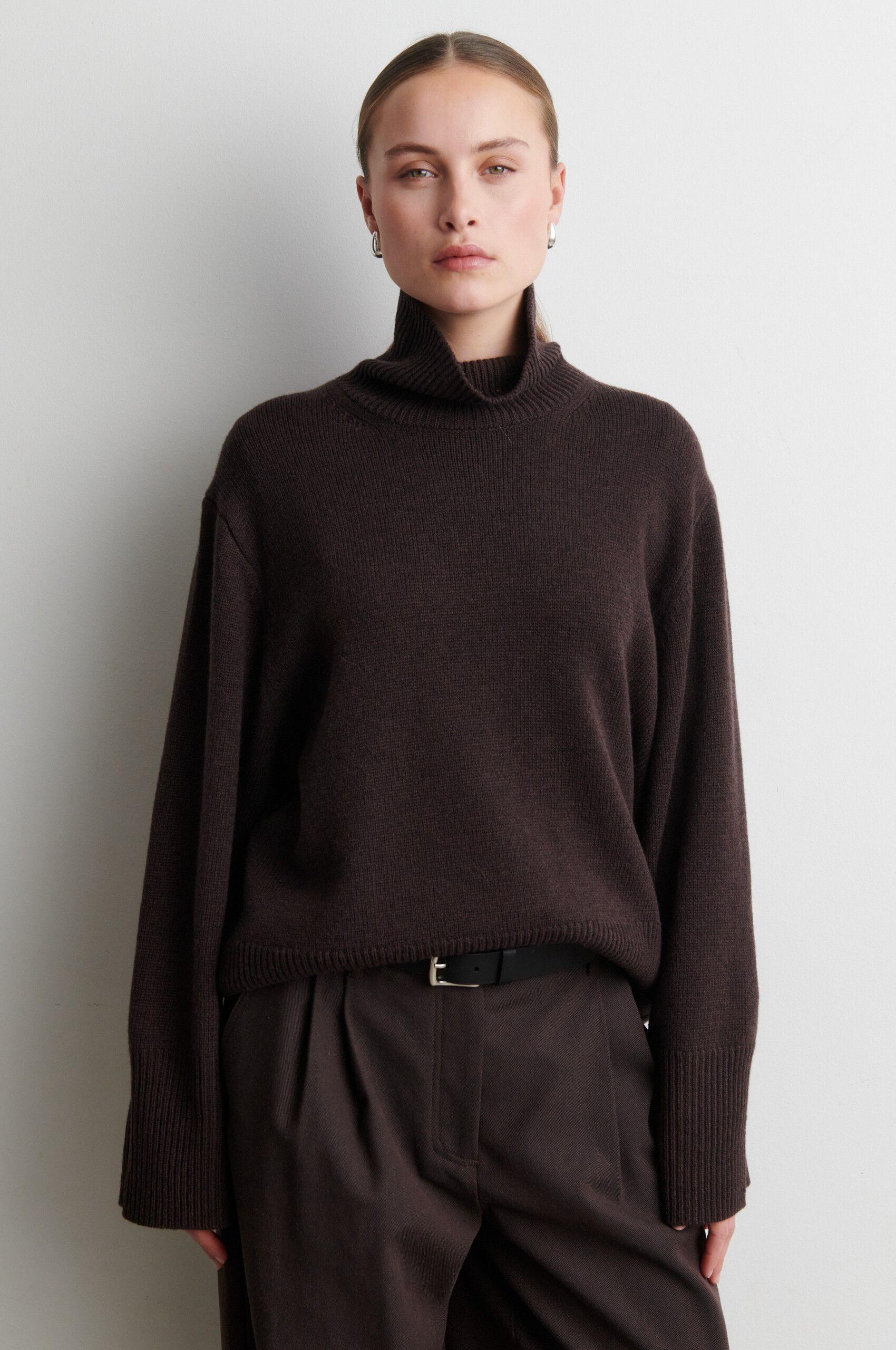 Alpha Knit T-Neck