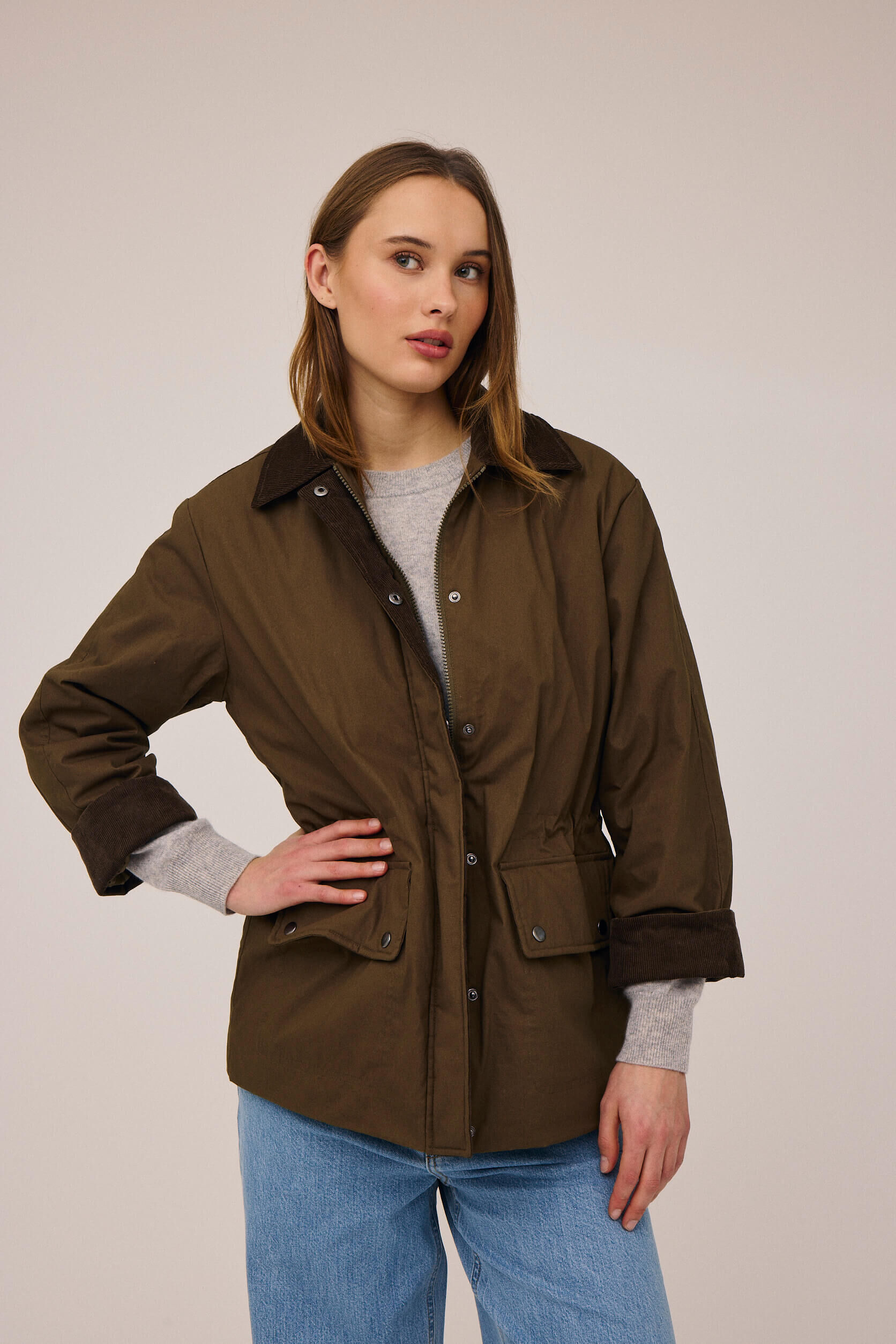 Emmy 2 coated jakke med fl&oslash;jlskanter - GRS