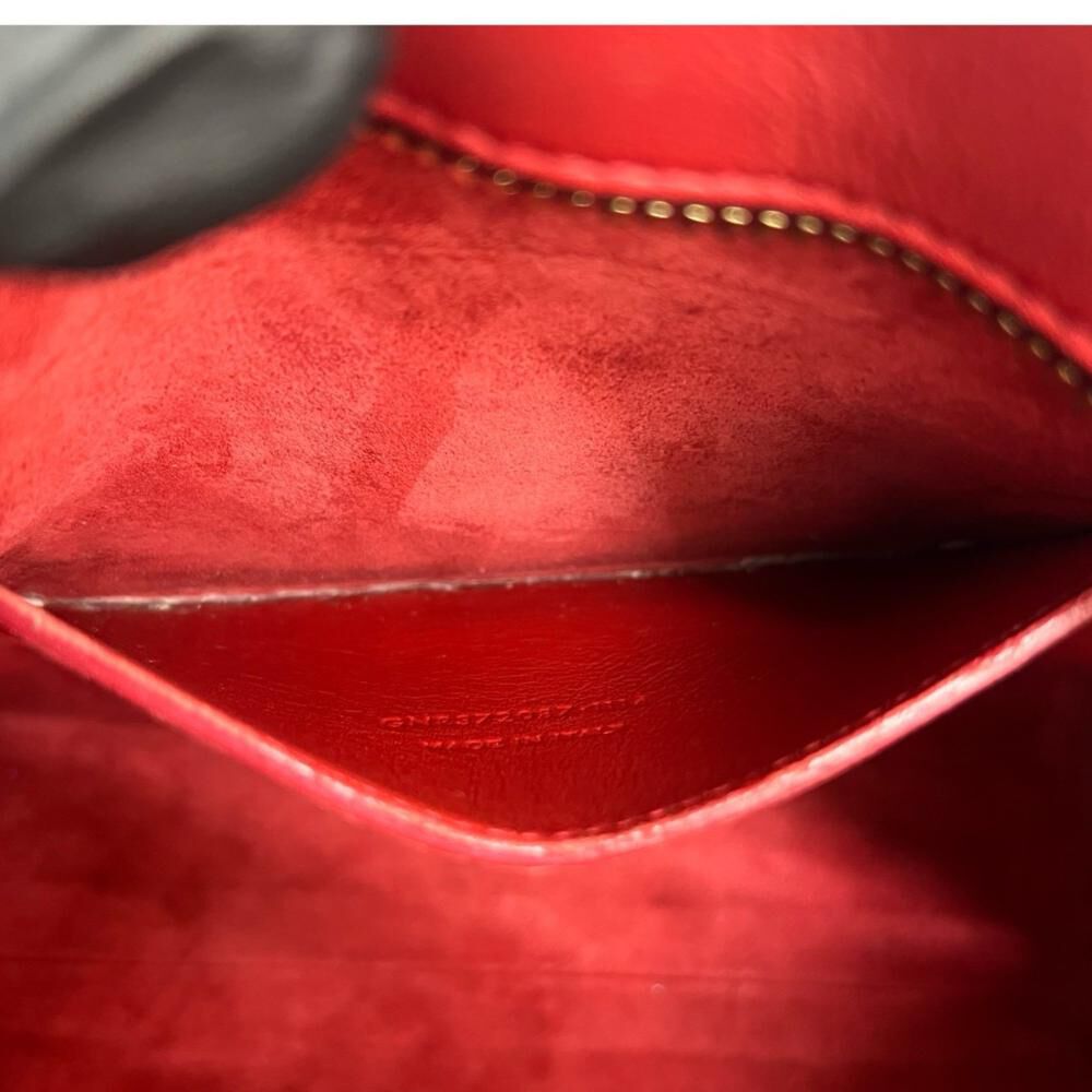 Yves Saint Laurent Handbag