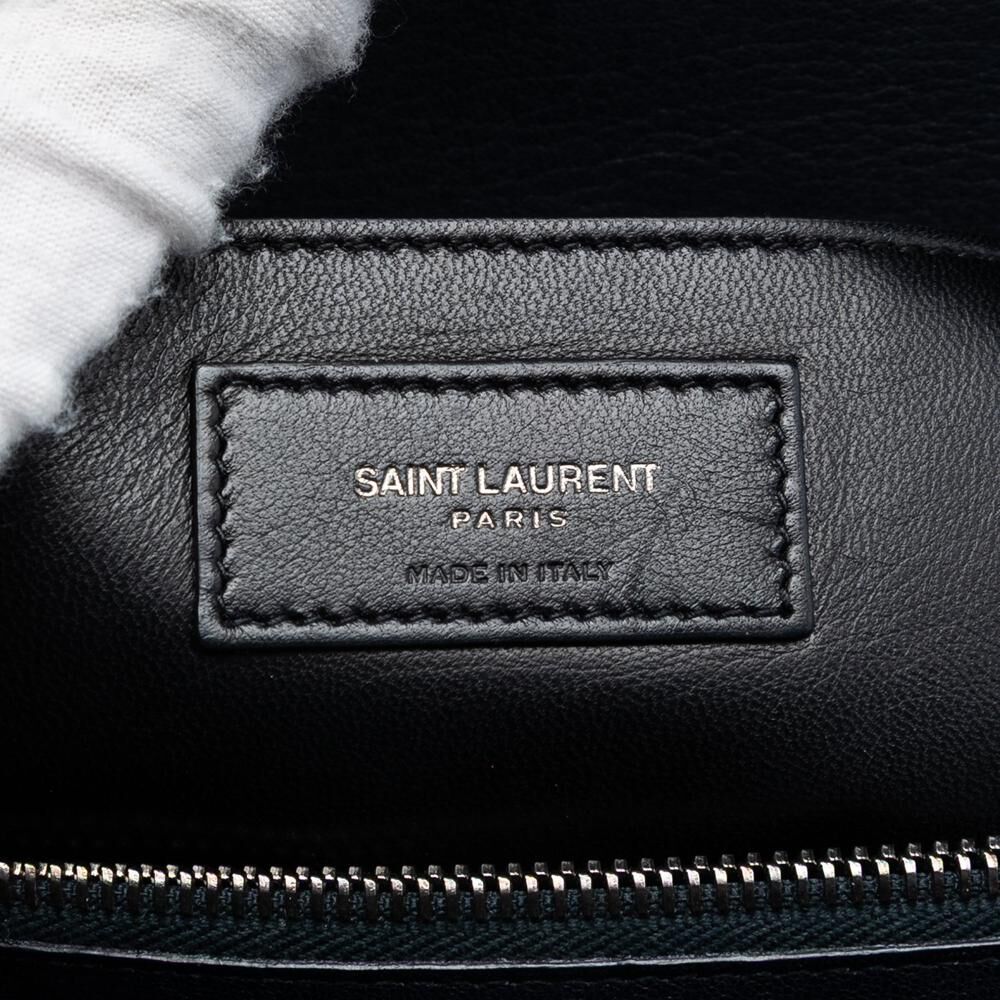 Yves Saint Laurent Shoulder Bag