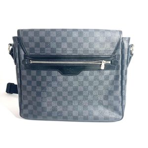 Louis Vuitton Messenger