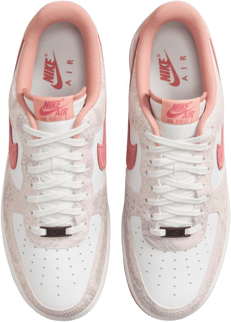 Air Force 1 '07 LV8 Sneakers