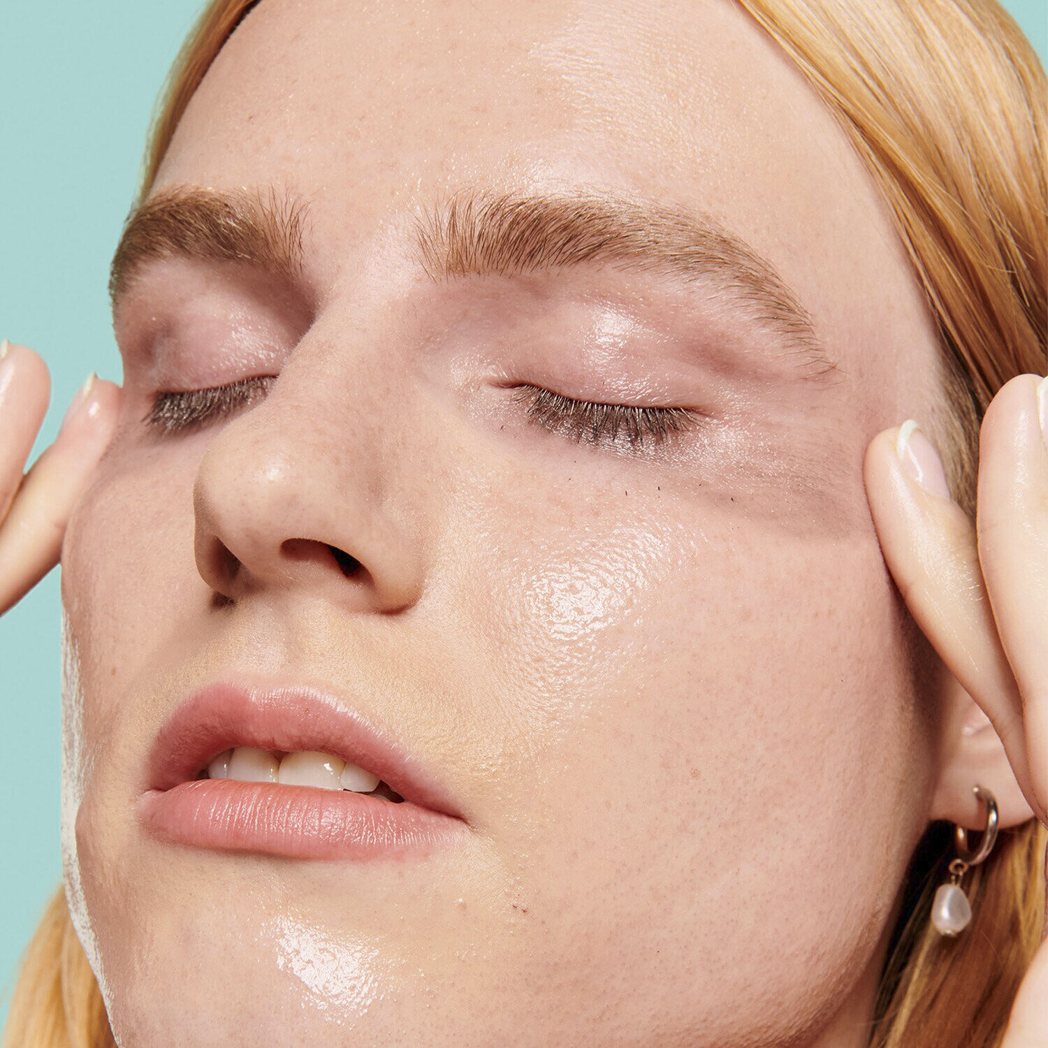 The POREfessional Get Unblocked makeup-fjernende renseolie til porer