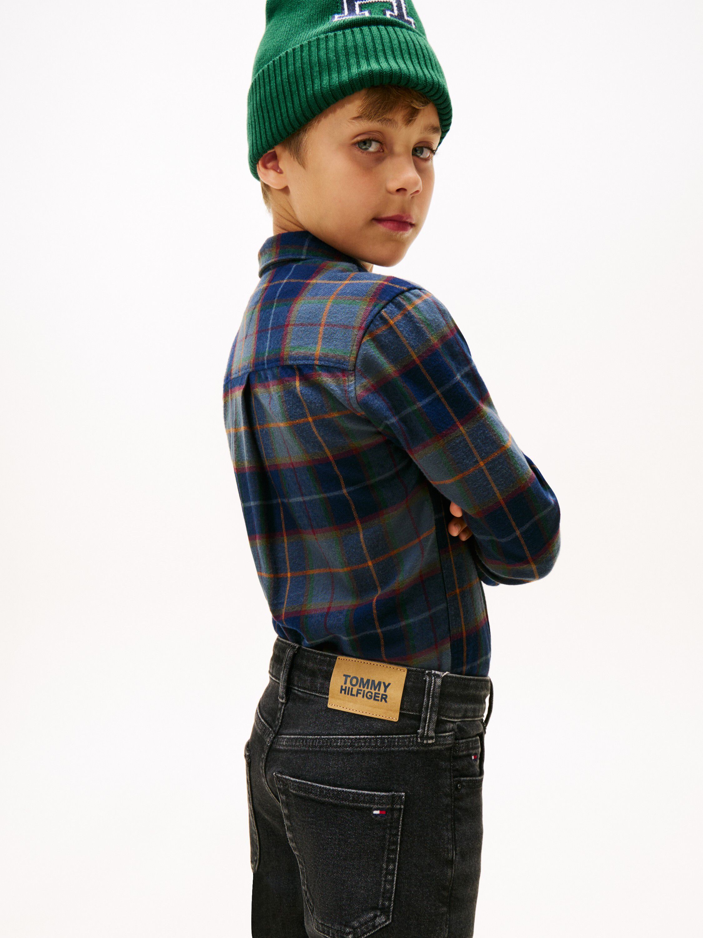 MODERN STRAIGHT WASHED BLK DENIM