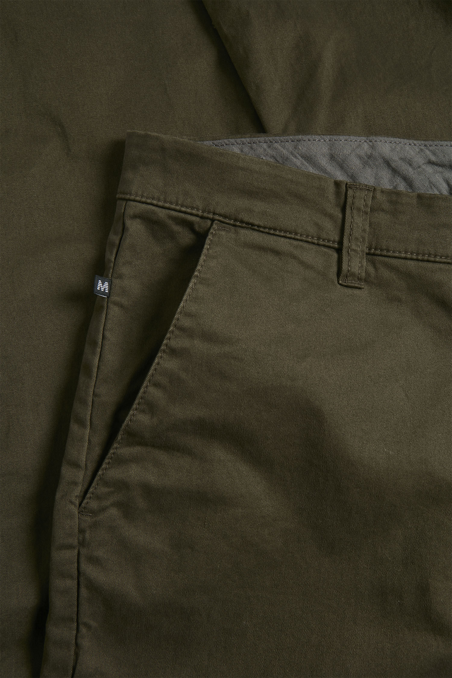 Paul New Chino