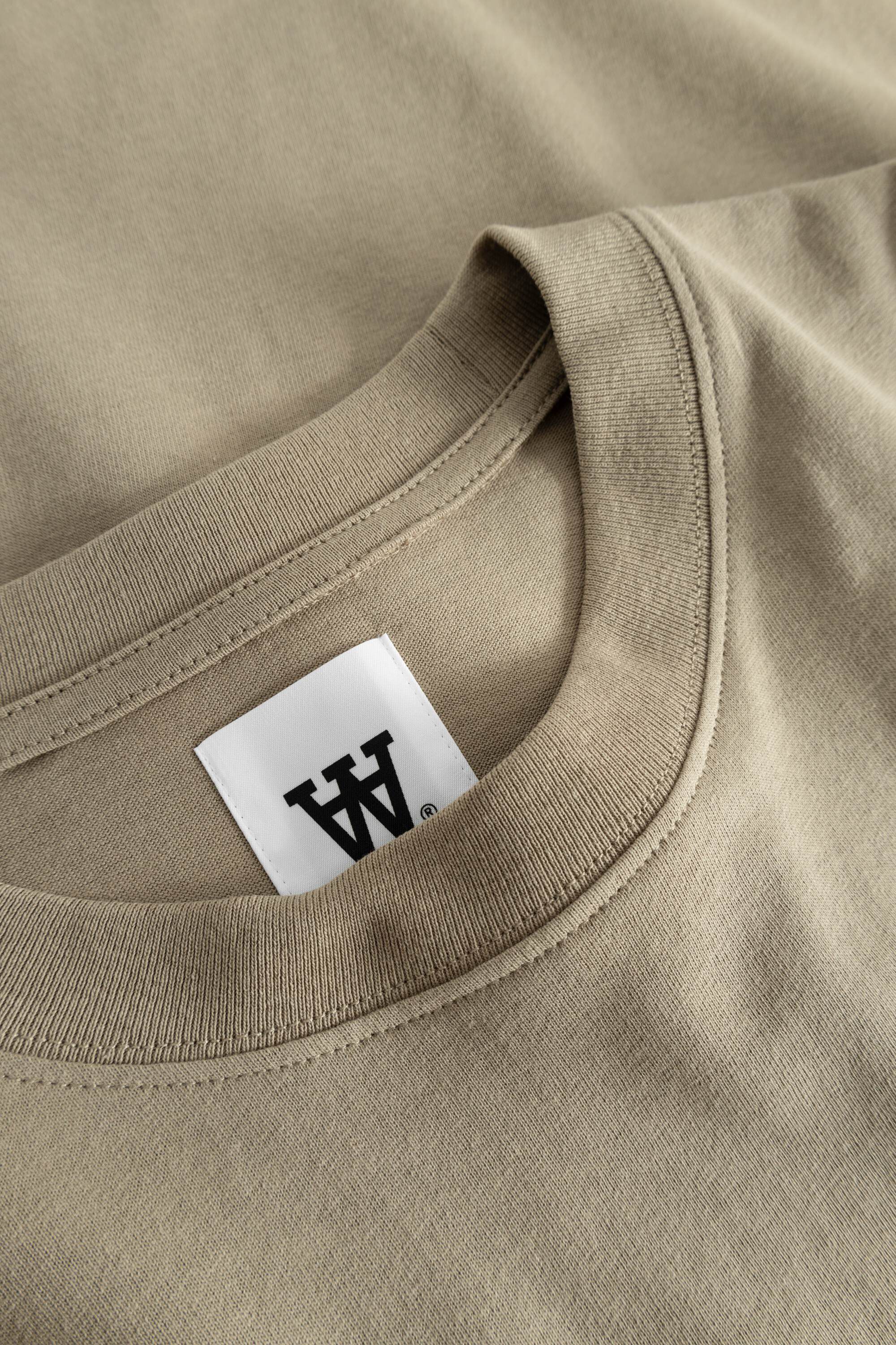 WWLiam tee AAchest 25220