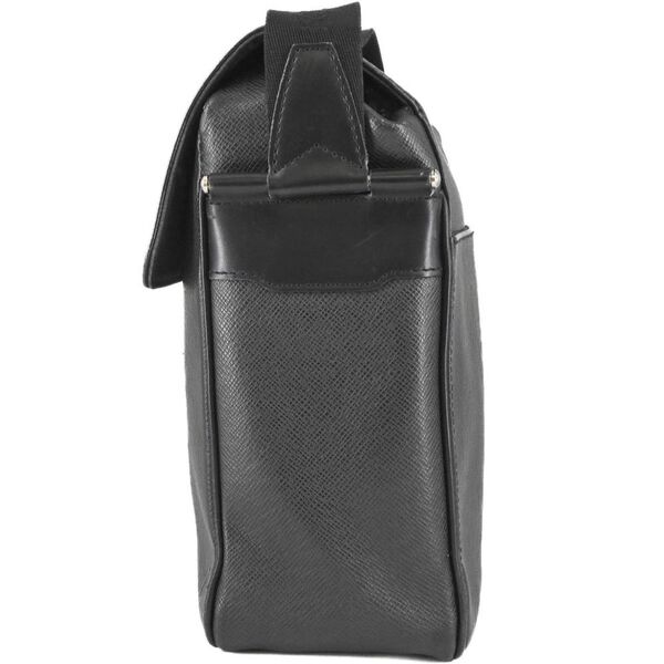 Louis Vuitton Yaranga