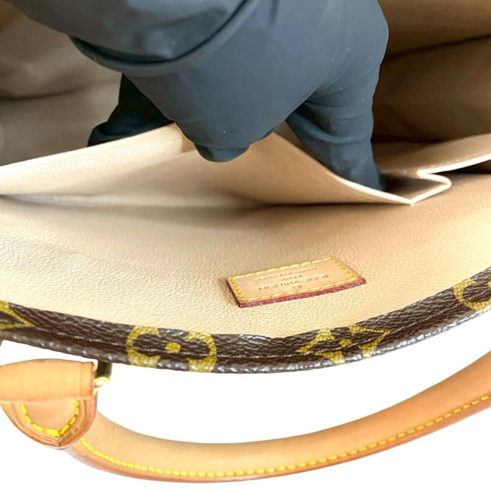 Louis Vuitton Sac Plat