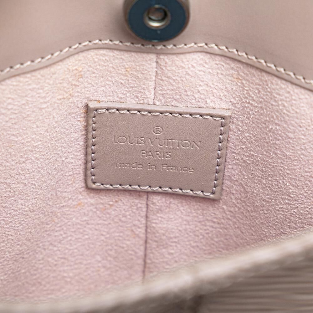 Louis Vuitton Shoulder Bags