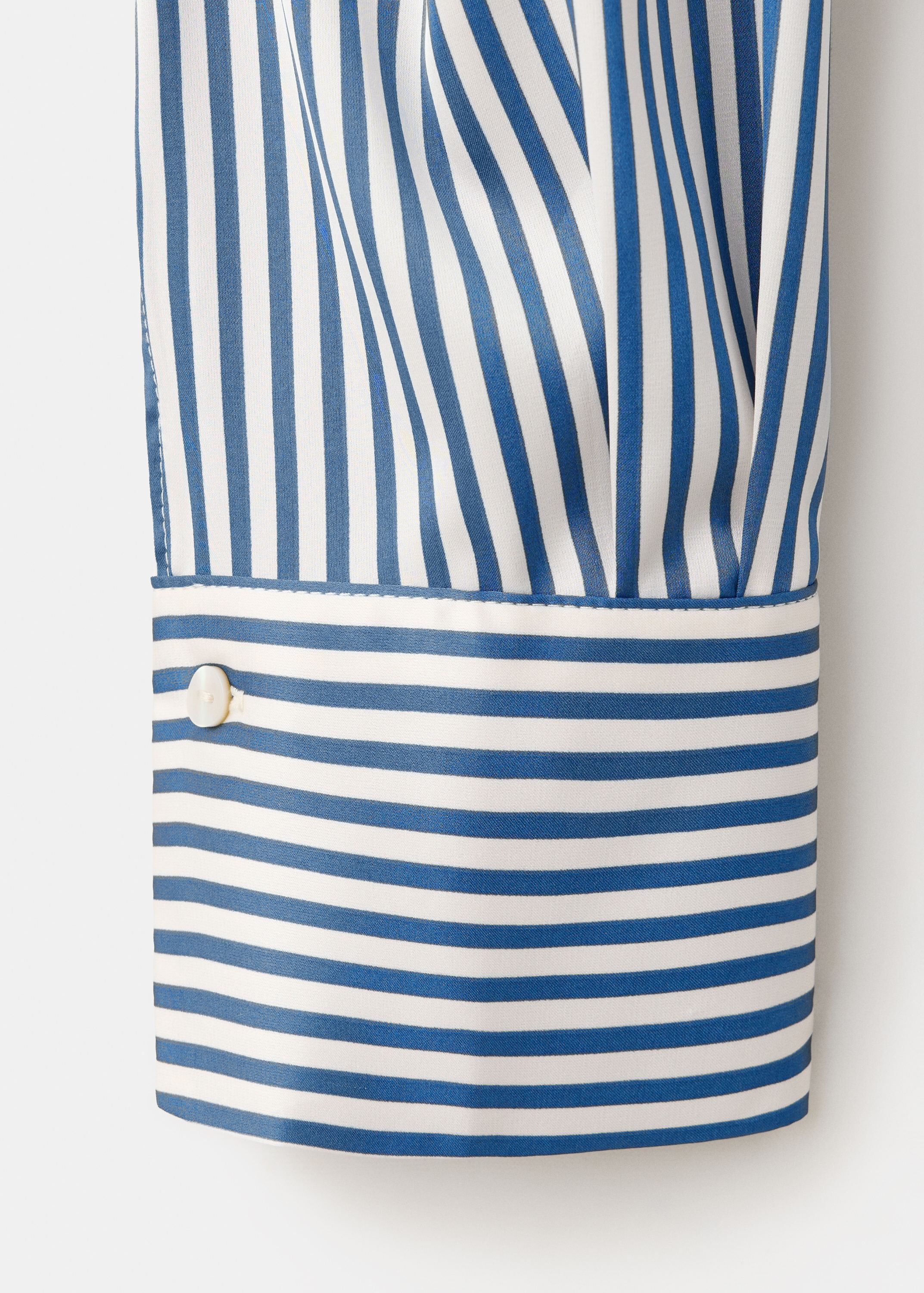 Regular fit striped shirt
